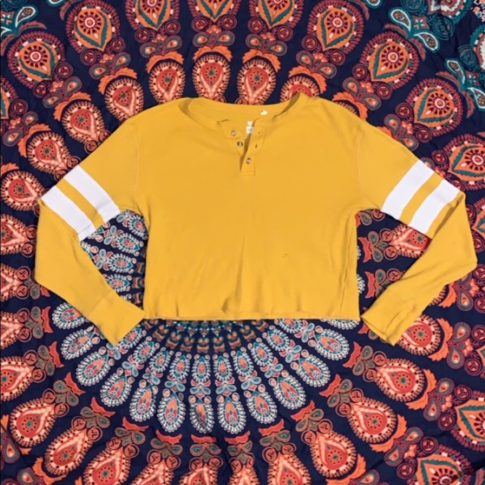 pacsun crop top long sleeve